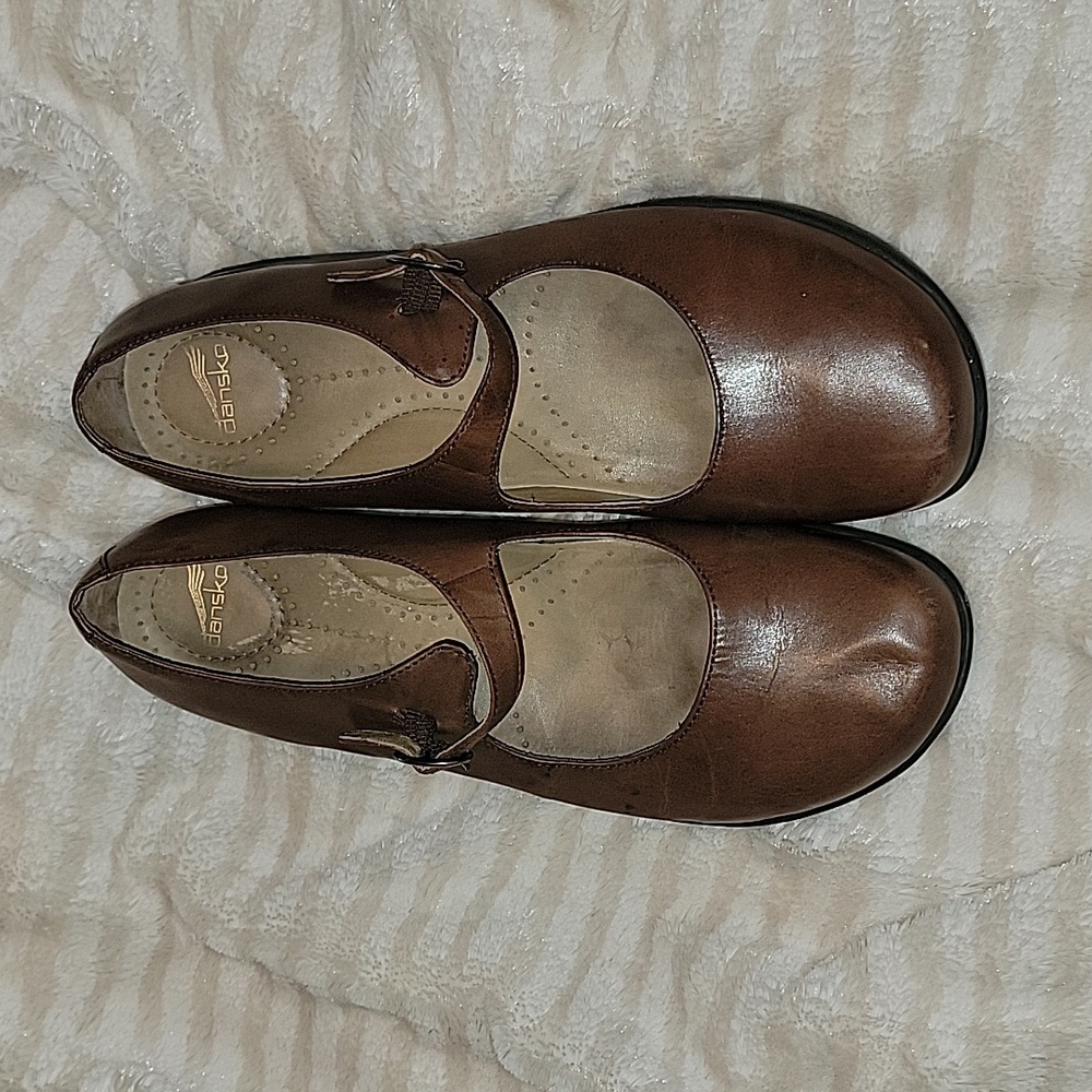 Dansko Mary Jane medium brown Leather Color Sz 11/42